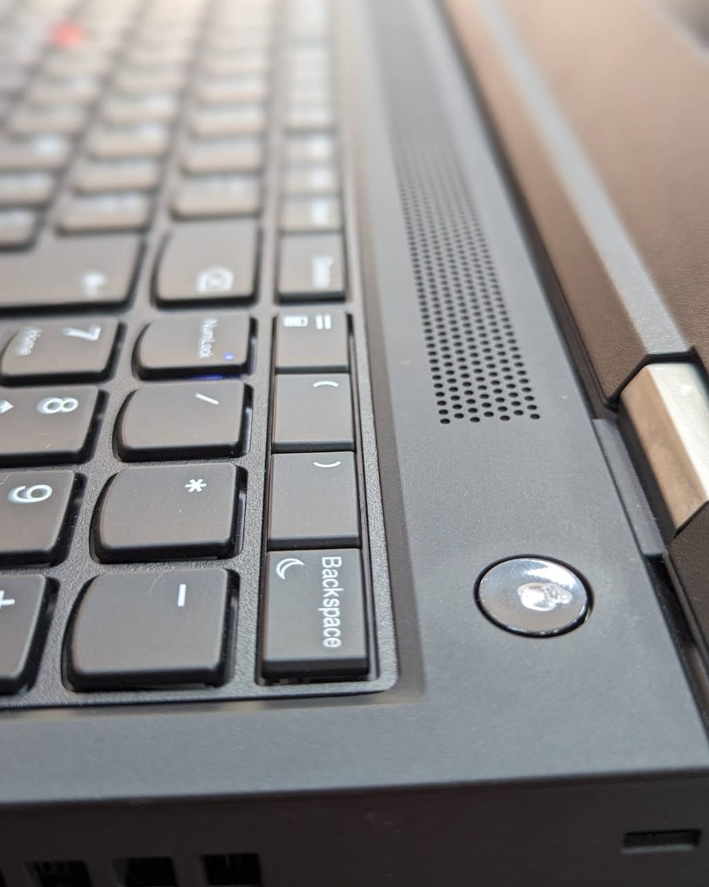 Image galerie pour Lenovo thinkpad P15 5