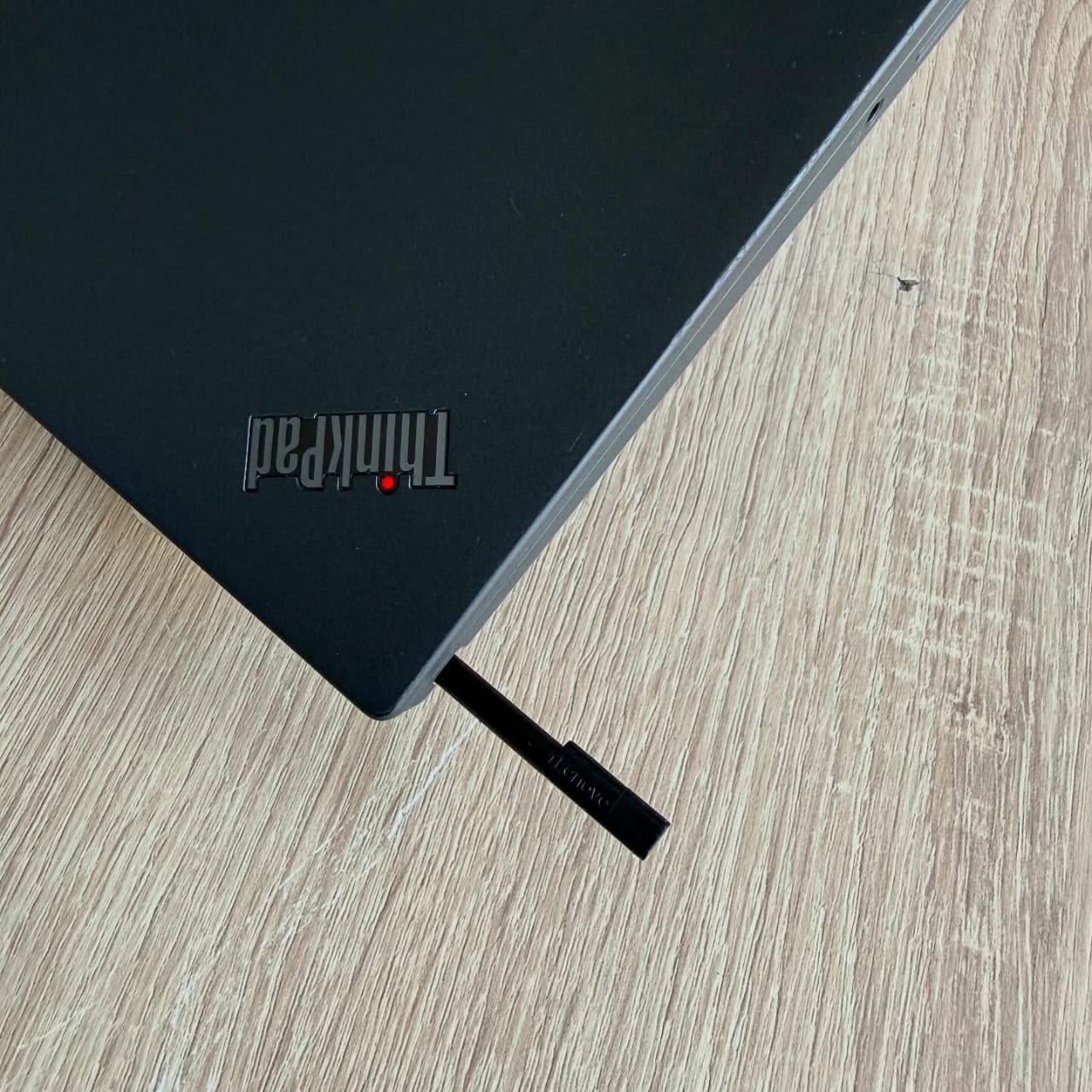 Image galerie pour Lenovo Thinkpad X13  Yoga Gen 2 7