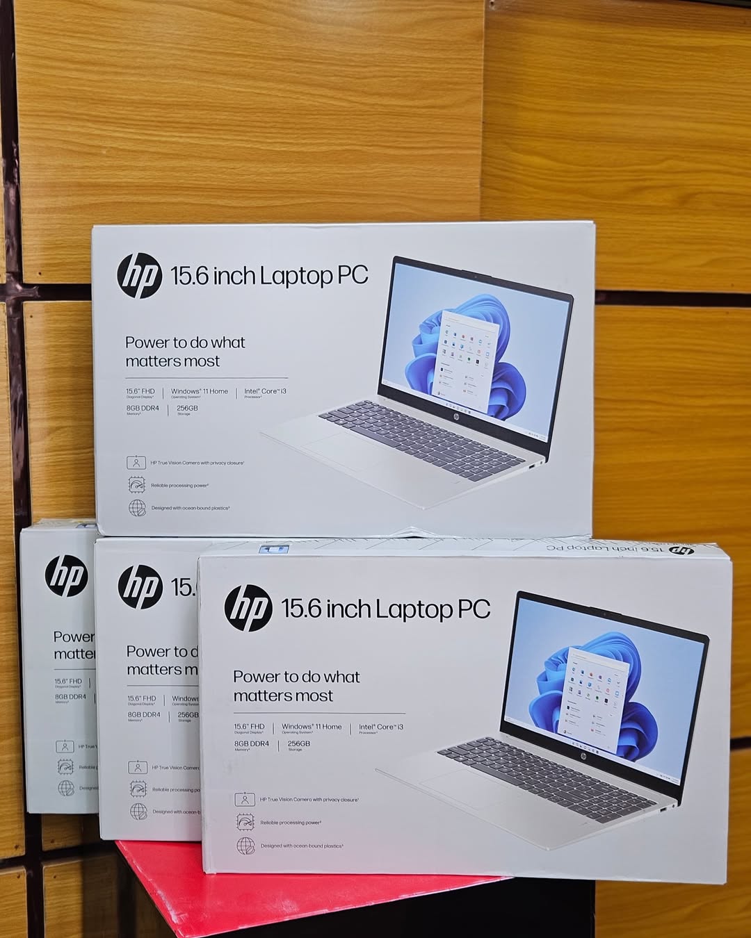 HP Laptop 15-fd0250wm