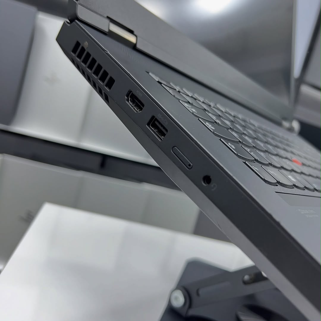 Image galerie pour Mobile WorkStation ThinkPad Gaming P17 2