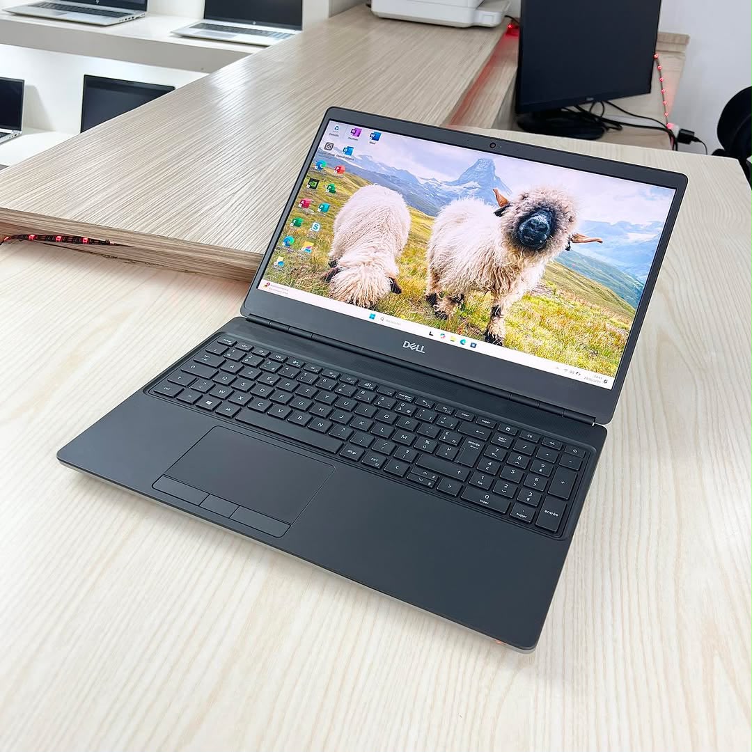 Image galerie pour Mobile WorkStation Précision Gaming 7550 5