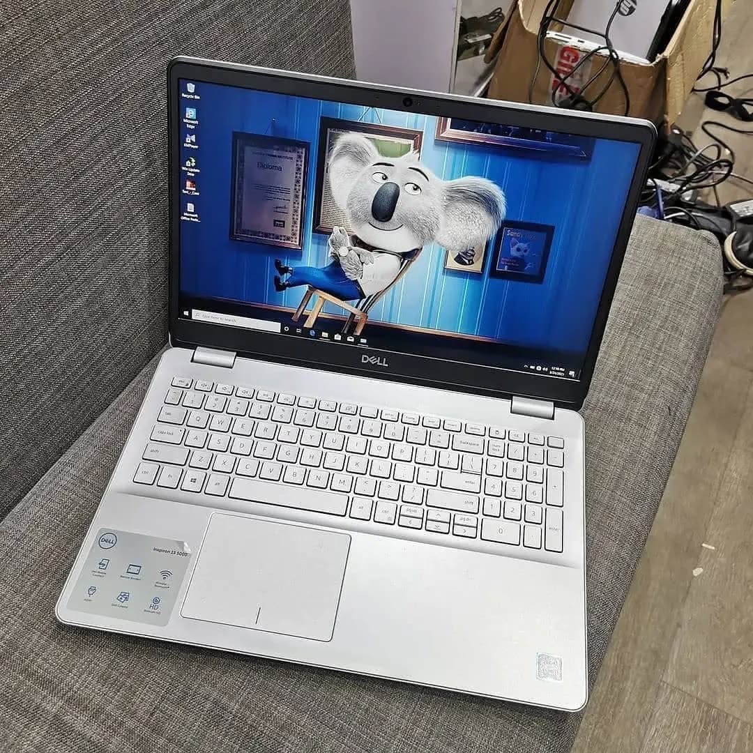 DELL inspirion 5584