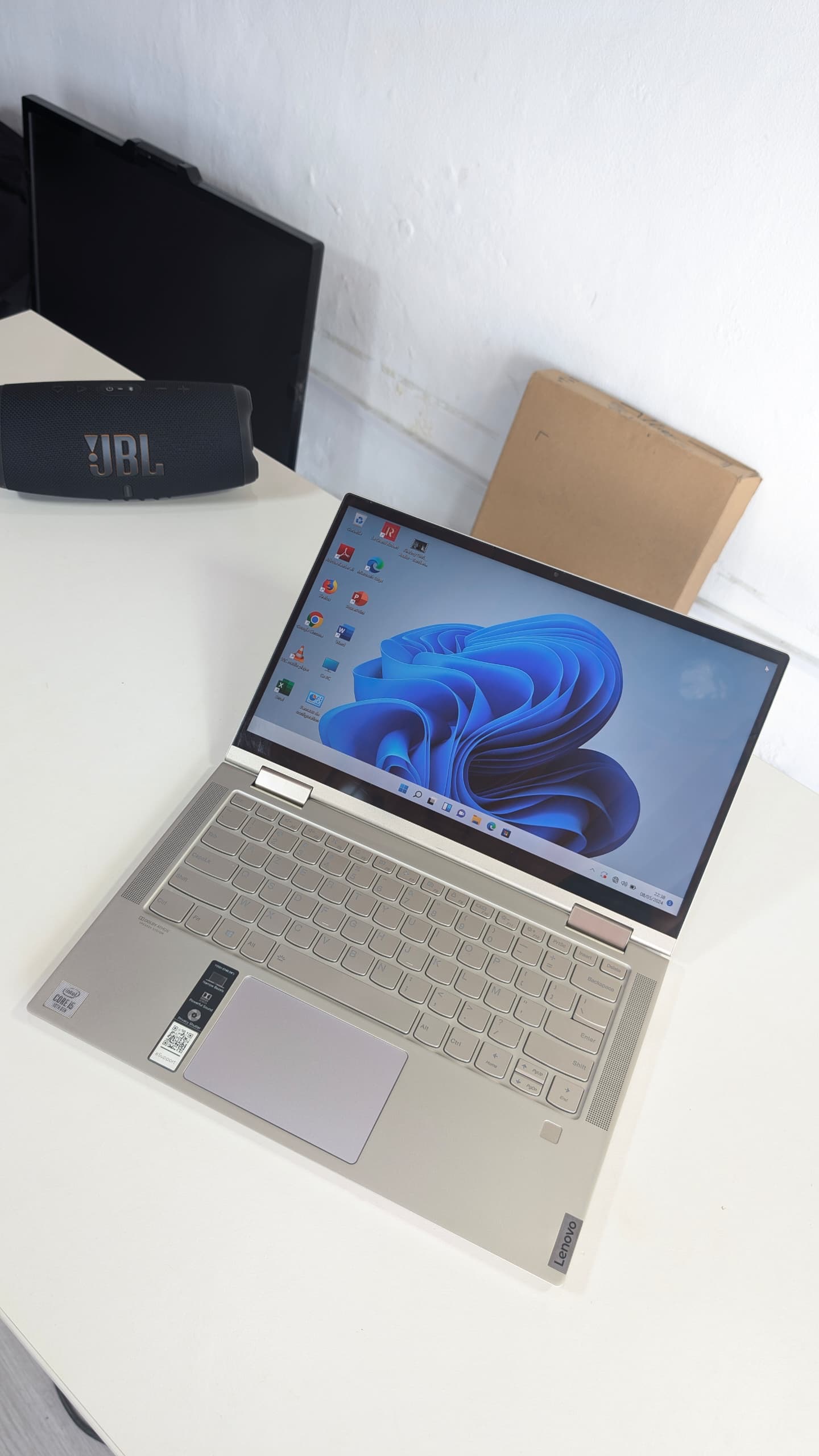 Image galerie pour Lenovo Yoga C740 x360 2