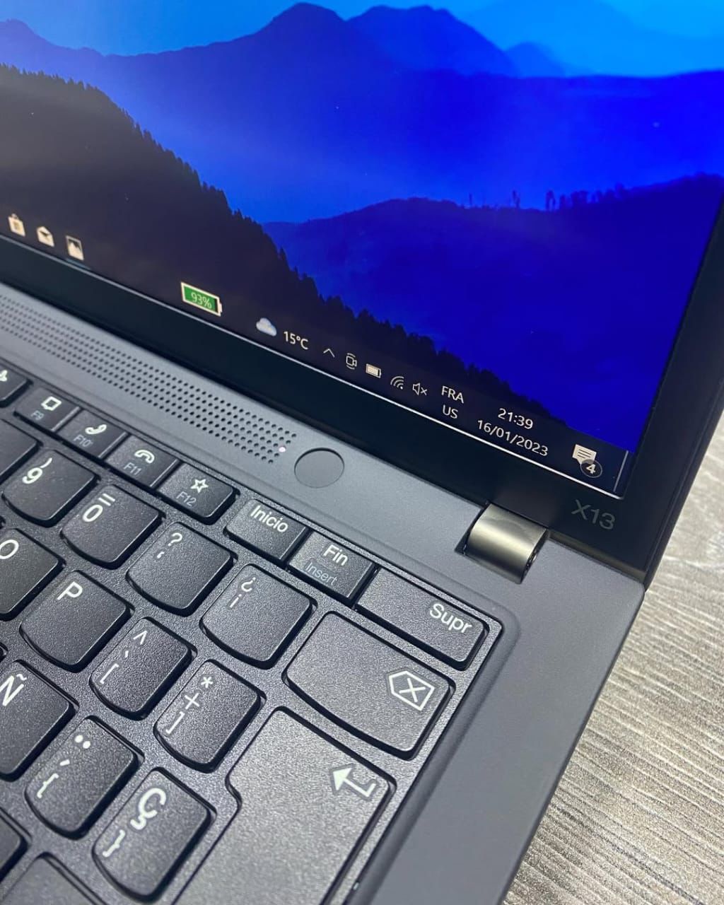 Image galerie pour Lenovo Thinkpad X13 4